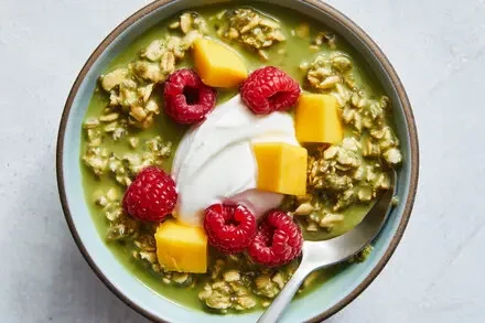 Matcha Overnight Oats Recipe: A Vibrant, Efficient Breakfast Option