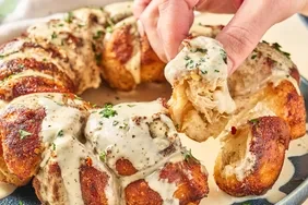 Cheesy Chicken Alfredo Pull-Apart Monkey Bread