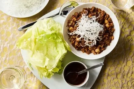 San Choy Bao (Pork and Water Chestnut Lettuce Wraps)