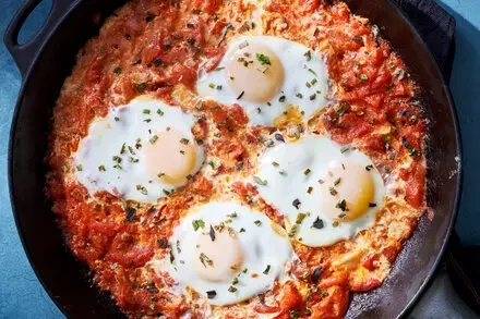 Jammy Tomato Breakfast Eggs