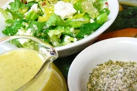 Reasons This Homemade Italian Dry Dressing Mix Is a Must-Keep