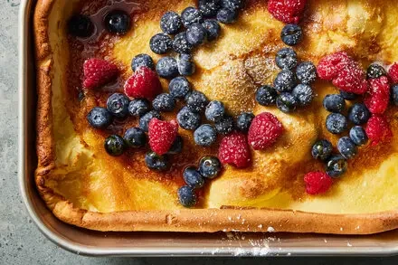 German Pancake (Dutch Baby): A Delicate Puffed Classic